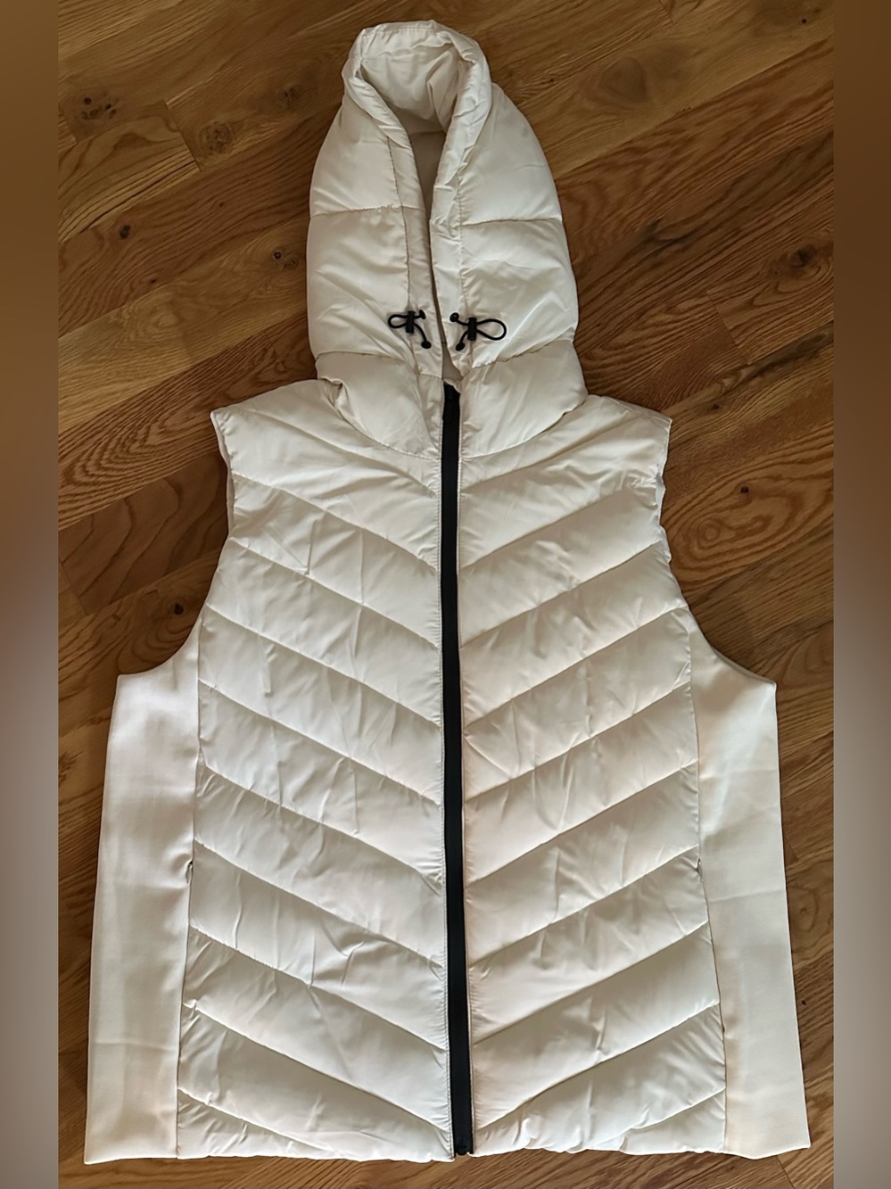 Tahari Ivory Quilted Puffer Vest Hooded Stretch Knit Side Panels 1X